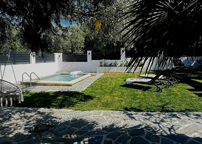 Kristalia Villa Szkála Szotírosz