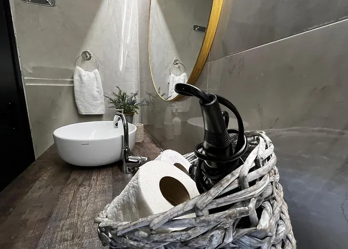 Kristalia * Skala Sotiros